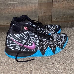 Nike Kyrie 4